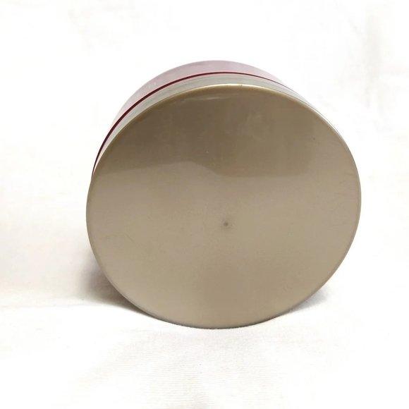 Mary Kay Illuminea Body Souffle (Moisturizer with Whipped Shea Cream) - Picture 10 of 12